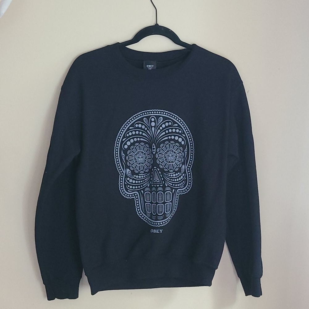 OBEY skull sweater